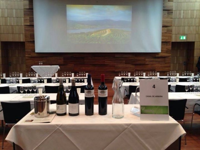 Asiste a eventos de empresa